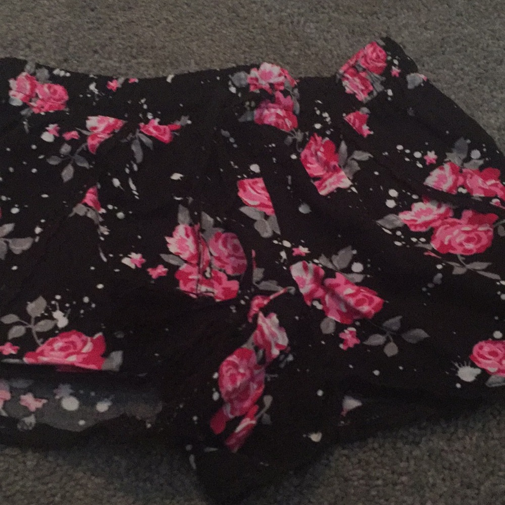 Size 10 stretch comfy shorts justice